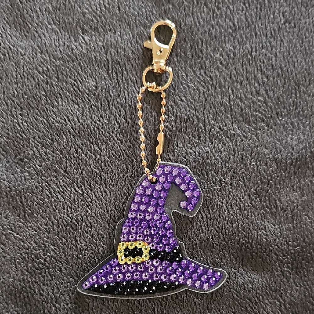 Rhinestone Purple Witch Hat Keychain